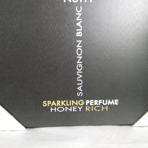 Wine Canvas Art NEW Vinyl Wall Hanging Picture Word Shaped Wine Glass Print - Picture 5 of 13